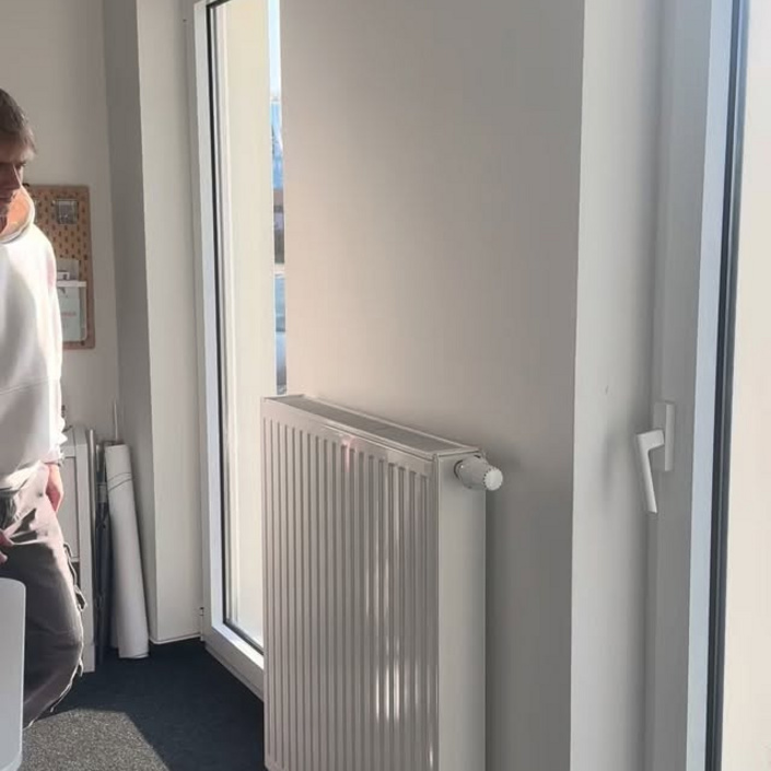 Stellen Sie sich vor, unser Büro würde heute einfach stehen bleiben…

…weil plötzlich Heizung, Kaffee, WLAN,...